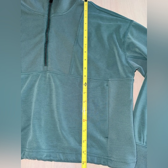 NWOT Athleta Seasoft Rib 1/4 Zip Popover Pine Green Medium - Picture 6 of 9